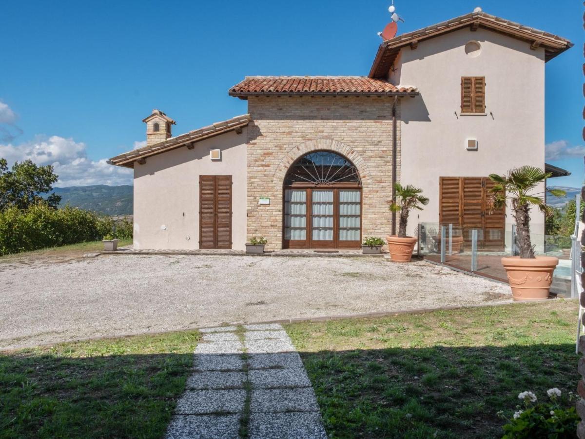 Belvilla By Oyo Borgo Tre SantʼAngelo in Vado エクステリア 写真