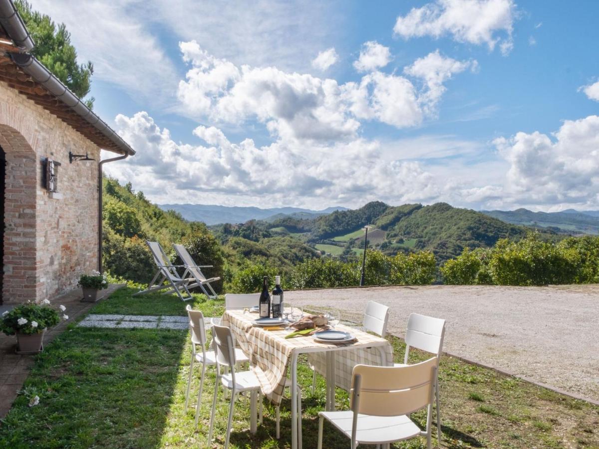 Belvilla By Oyo Borgo Tre SantʼAngelo in Vado 部屋 写真